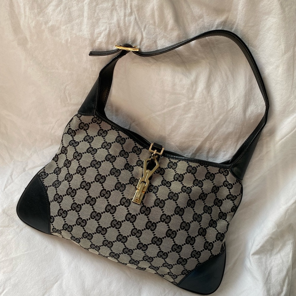SOLD ⚠️Gucci Jackie Hobo